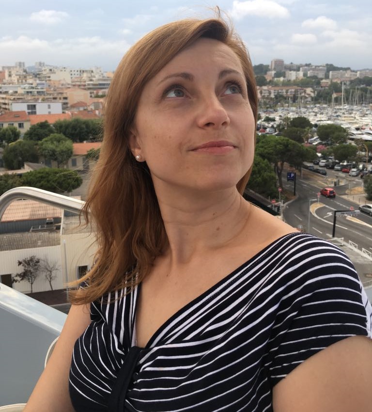 Kristina Simkuviene skolos freelanceriai
